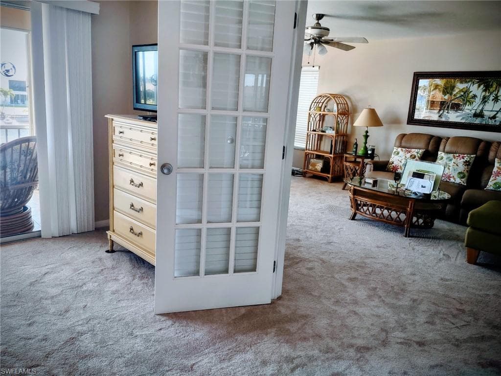 4417 Country Club BLVD # B8, CAPE CORAL FL 33904-6