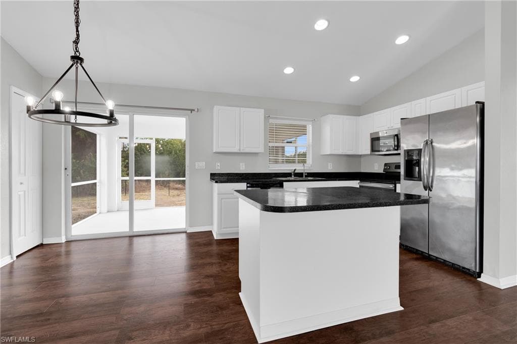 6121 Hutton CT, FORT MYERS FL 33905-5