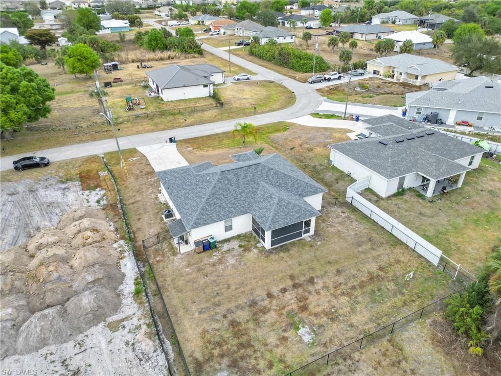 6121 Hutton CT, FORT MYERS FL 33905-29