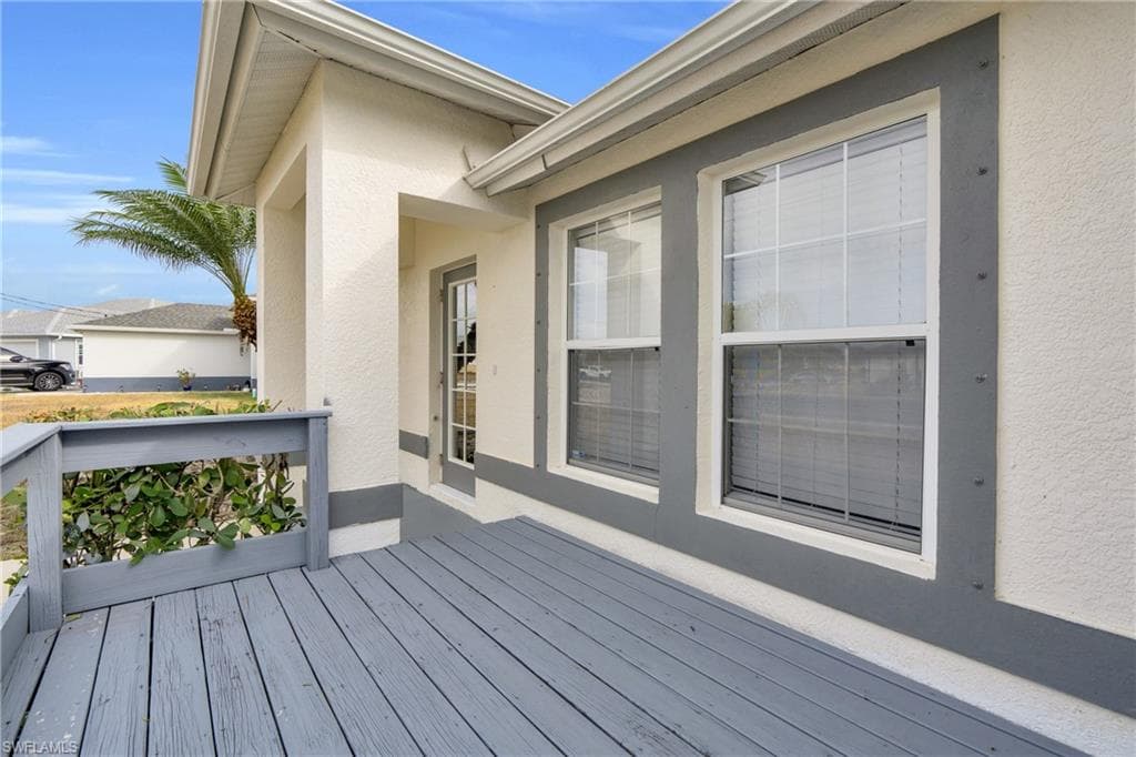 6121 Hutton CT, FORT MYERS FL 33905-3