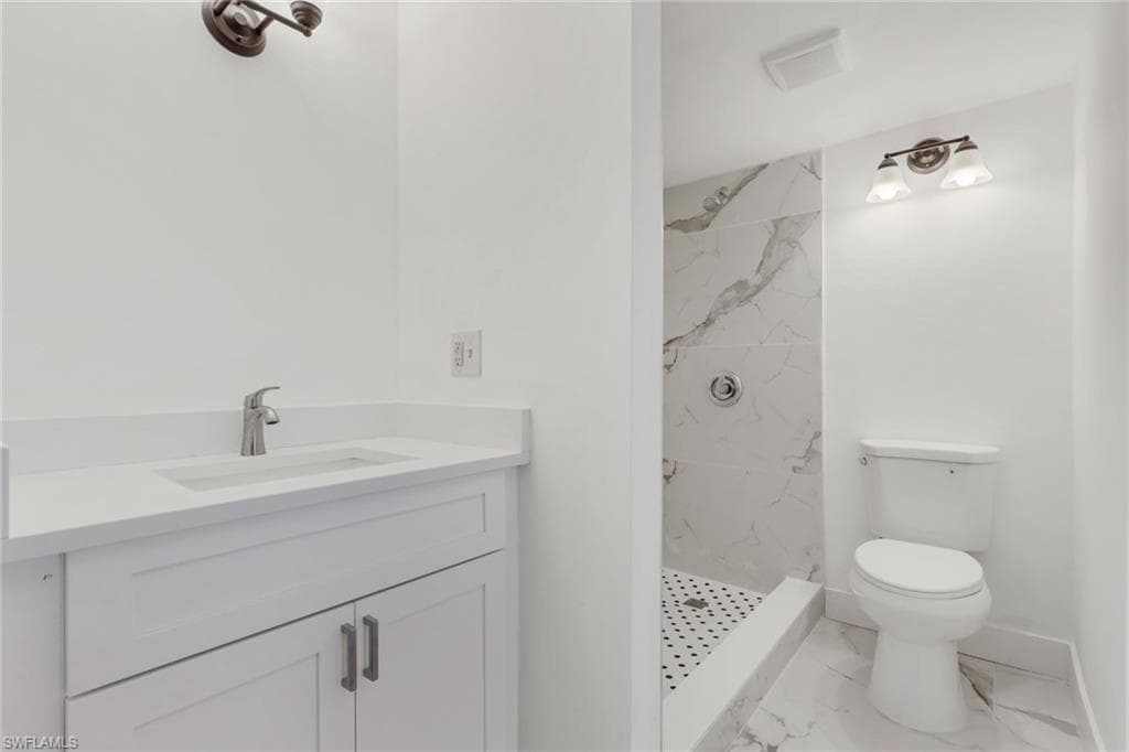 2366 E. Mall Dr Apt. 101-19