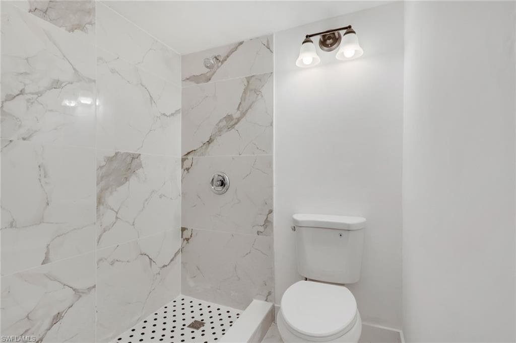 2366 E. Mall Dr Apt. 101-20