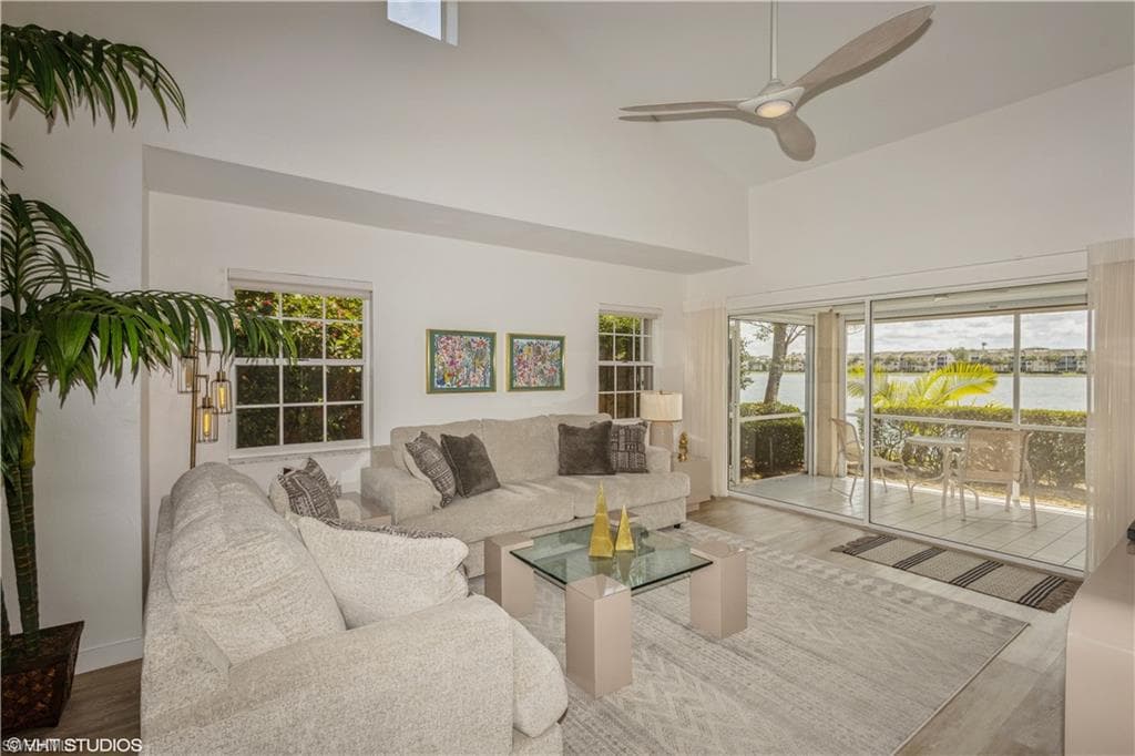 2608 Sailors WAY # 122, NAPLES FL 34109-15