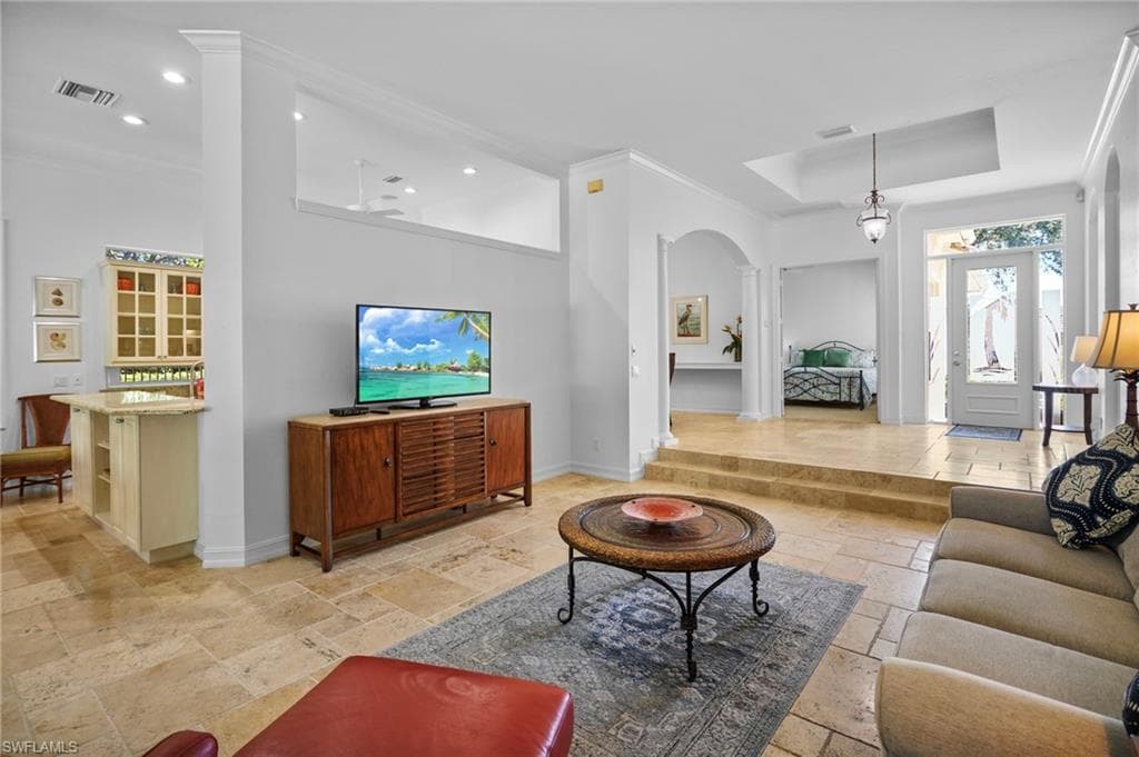 3660 Olde Cottage LN-6
