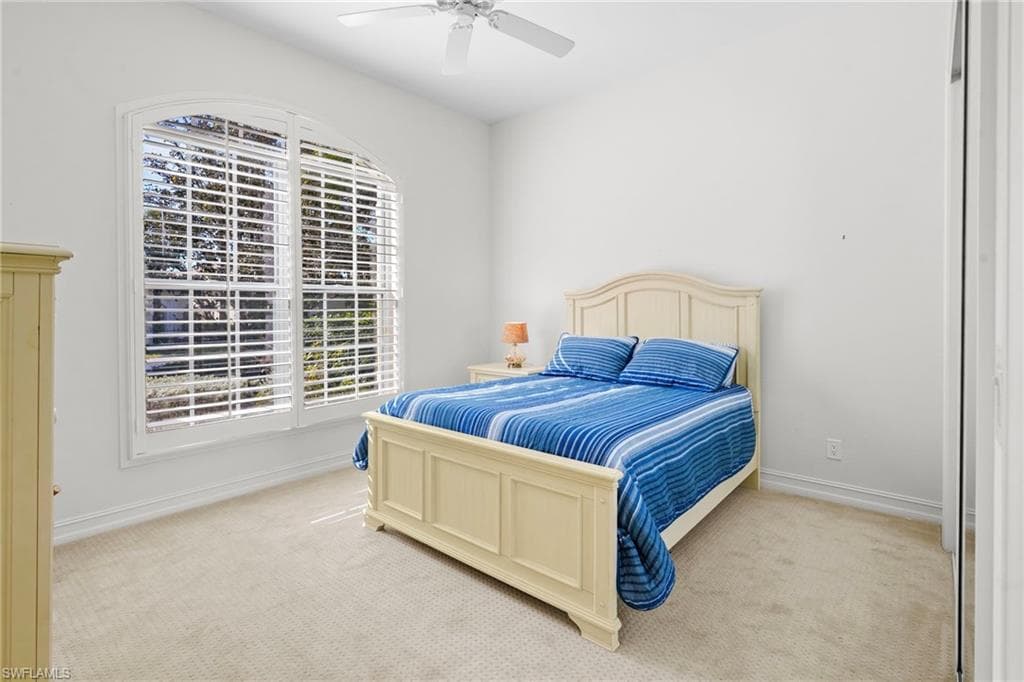 3660 Olde Cottage LN-32