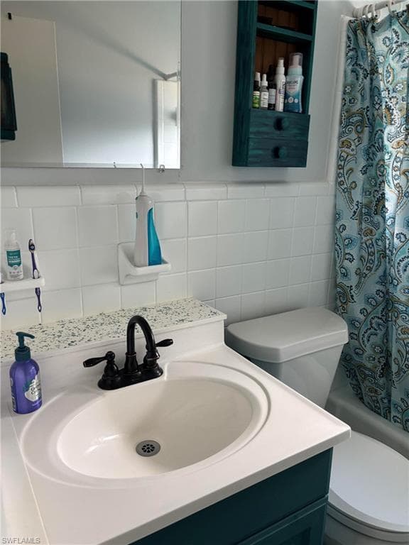 18566 Dogwood RD, FORT MYERS FL 33967-10