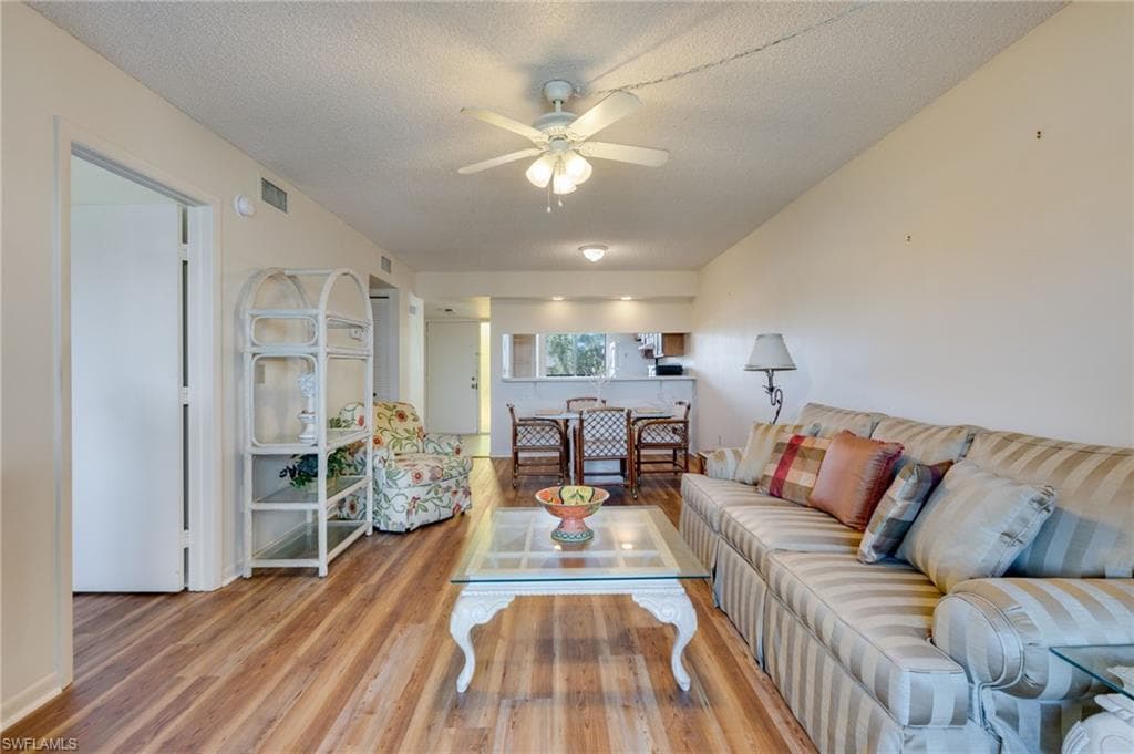 21490 Bay Village DR # 162, FORT MYERS BEACH FL 33931-2