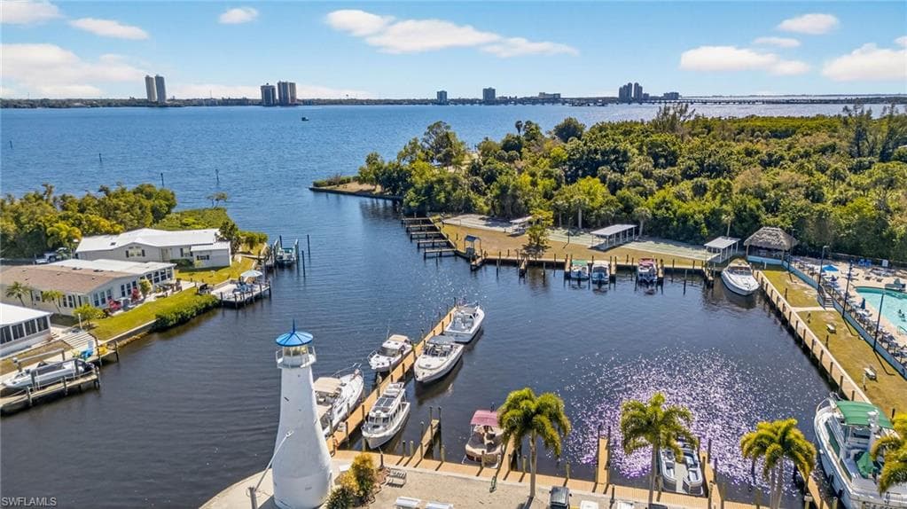14729 Constitution WAY, NORTH FORT MYERS FL 33917-49