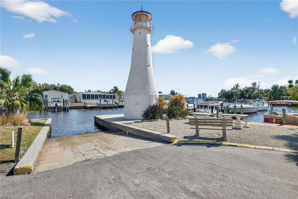 14729 Constitution WAY, NORTH FORT MYERS FL 33917-28