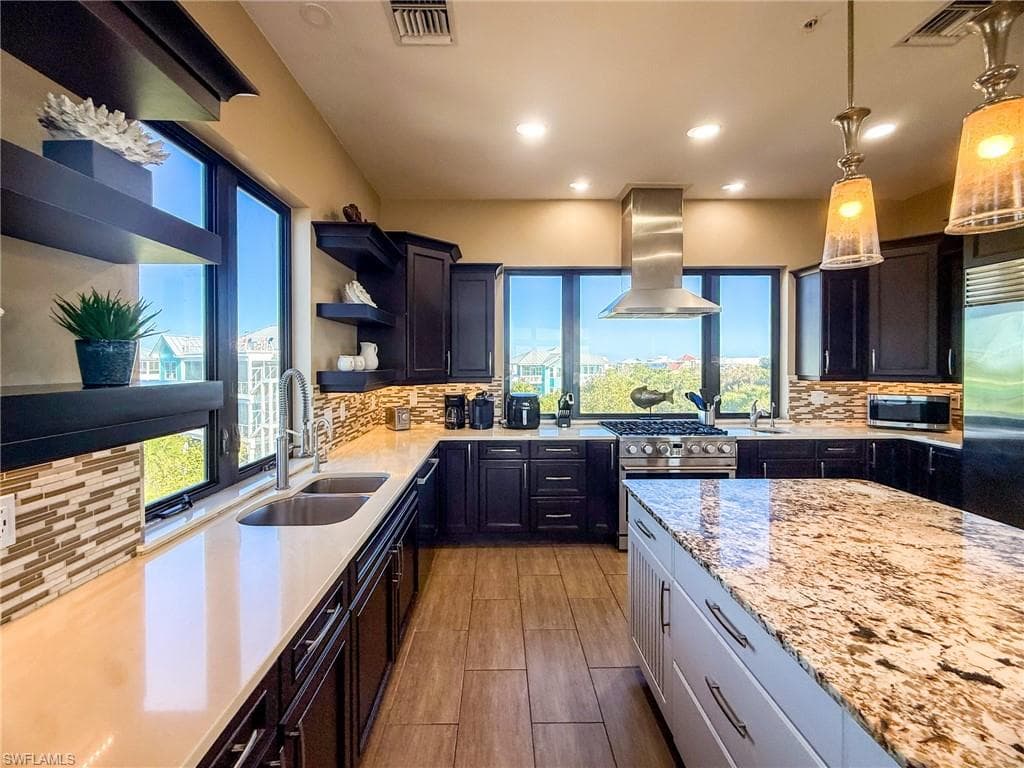 660 Gulf LN-9