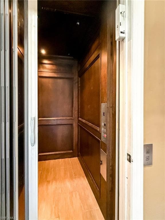 660 Gulf LN-37