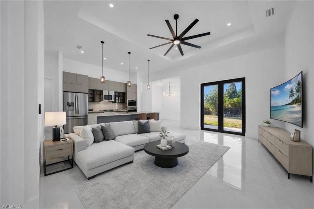 2803 3rd ST W-10