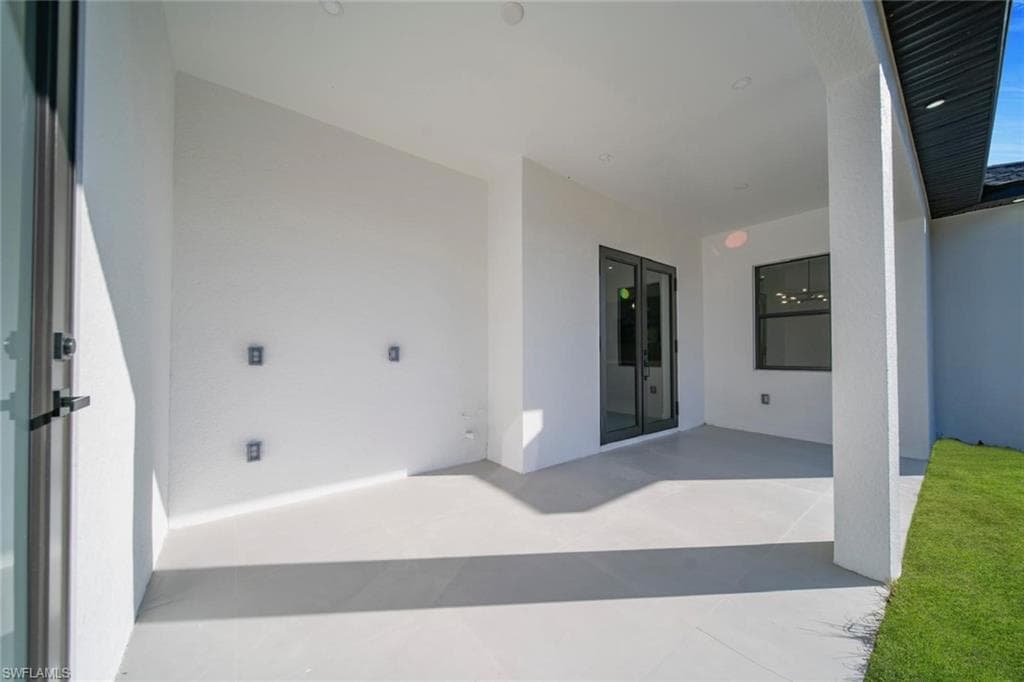2803 3rd ST W-18