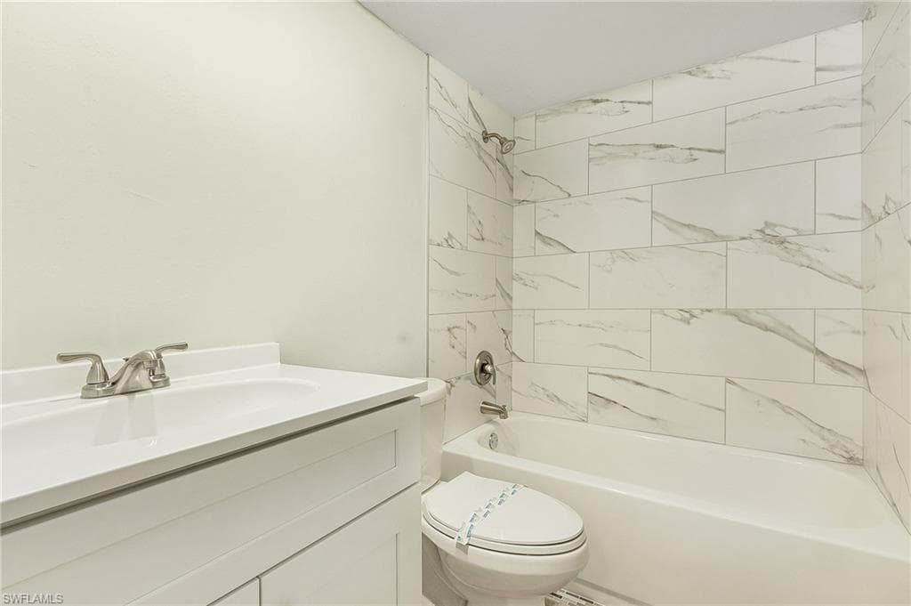 17425 Birchwood LN # 2, FORT MYERS FL 33908-22