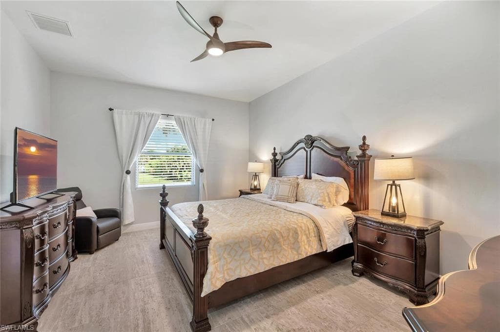 3196 Connecticut AVE, NAPLES FL 34112-17