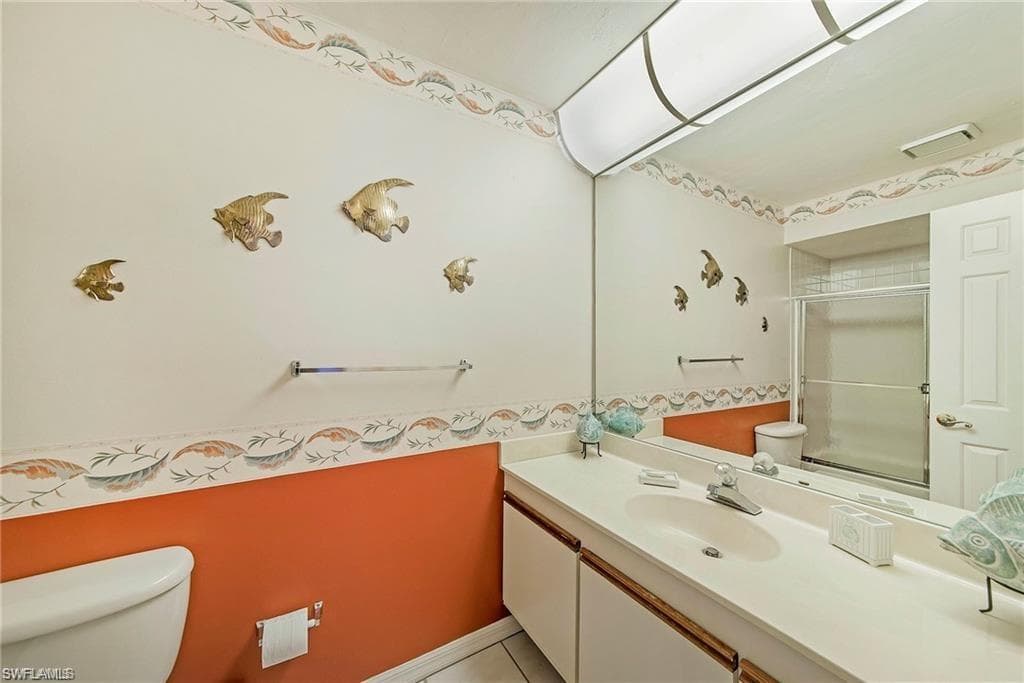 643 Beachwalk CIR D-202-6