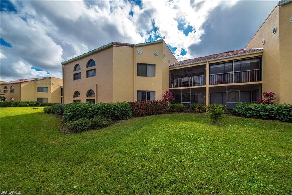 643 Beachwalk CIR D-202-18