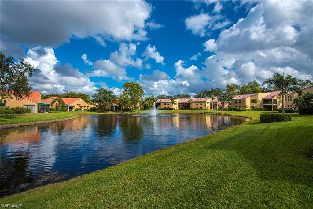 643 Beachwalk CIR D-202-21