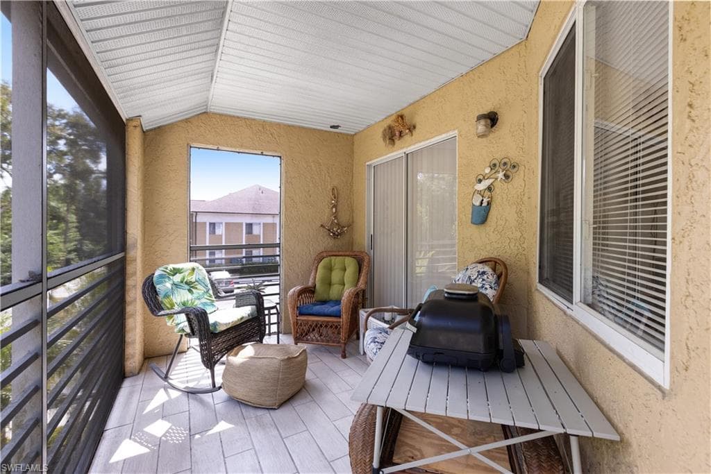 3130 Seasons WAY # 415, ESTERO FL 33928-20