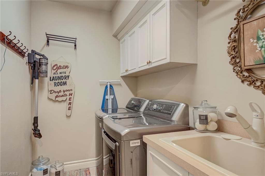 2131 Silk Bay BLVD, ALVA FL 33920-32