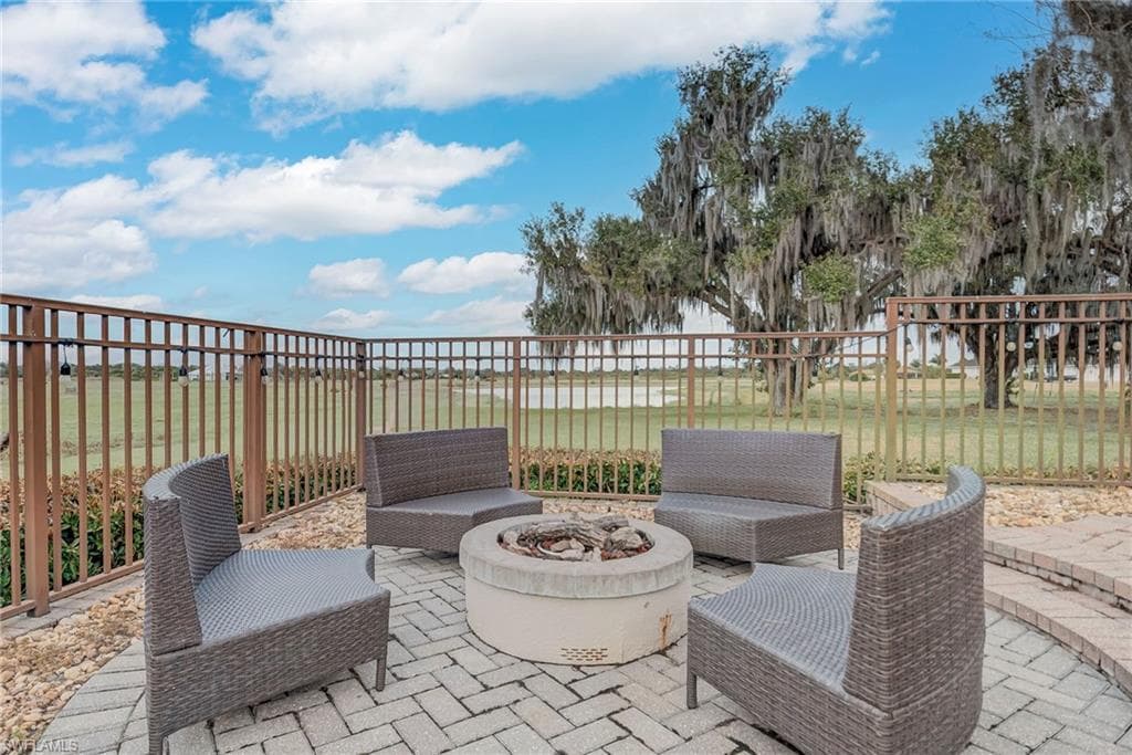 2131 Silk Bay BLVD, ALVA FL 33920-43