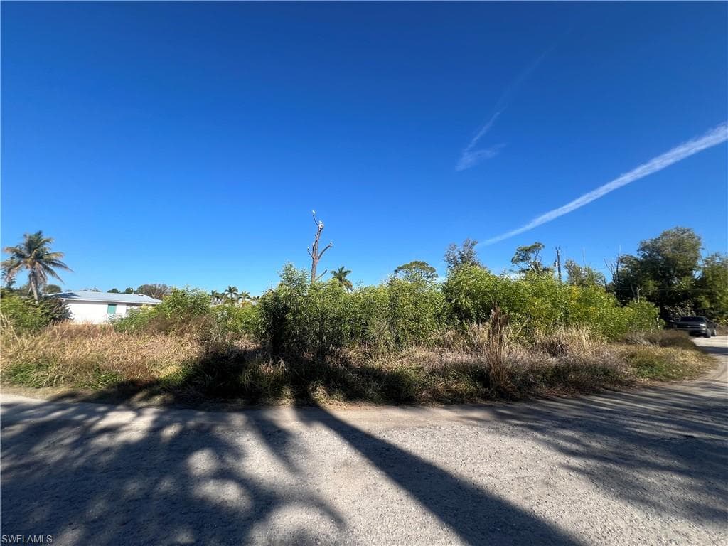 5798 Esther DR, BOKEELIA FL 33922-2