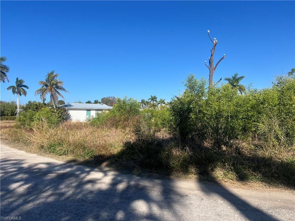 5798 Esther DR, BOKEELIA FL 33922-3