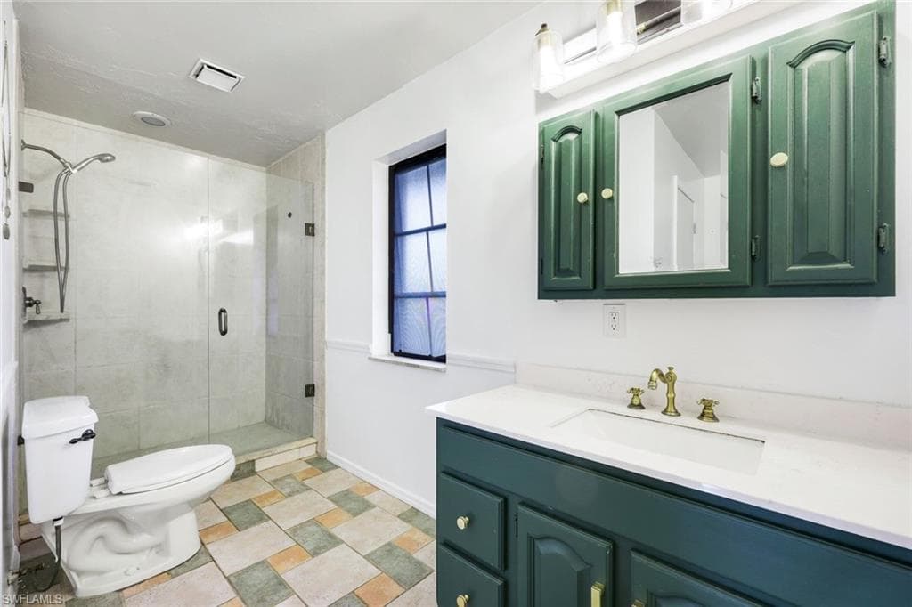 27983 Temple Terrace DR, BONITA SPRINGS FL 34135-6