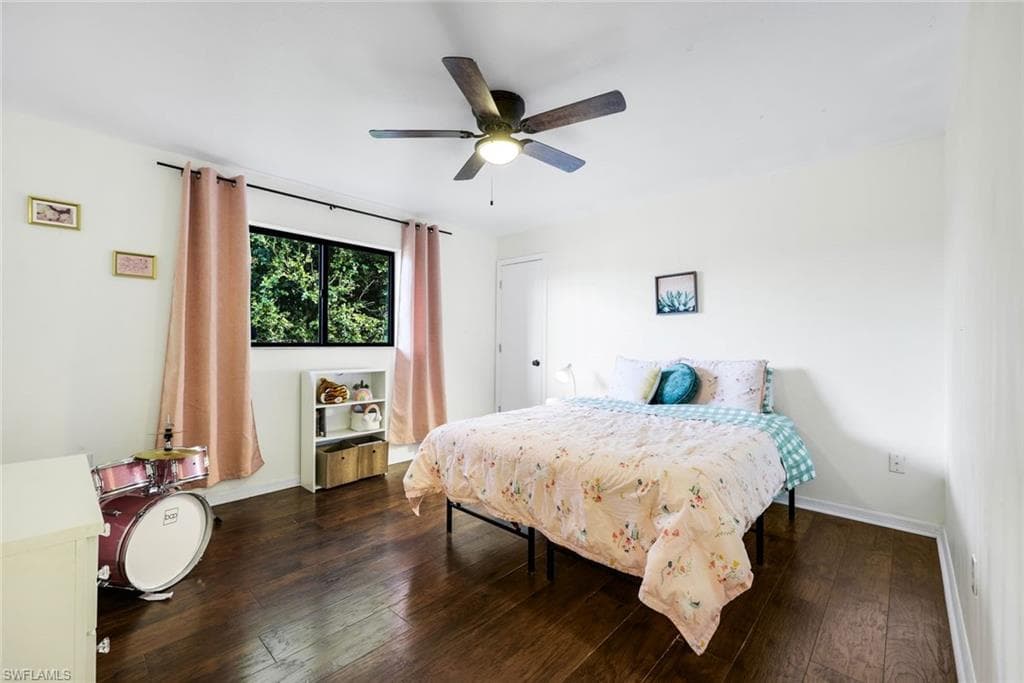 27983 Temple Terrace DR, BONITA SPRINGS FL 34135-18