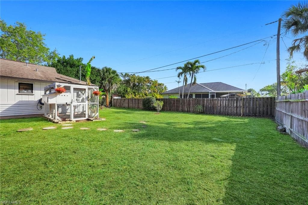 27983 Temple Terrace DR, BONITA SPRINGS FL 34135-24