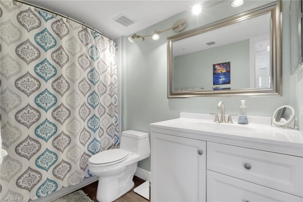 8851 Colonnades CT W 131-21