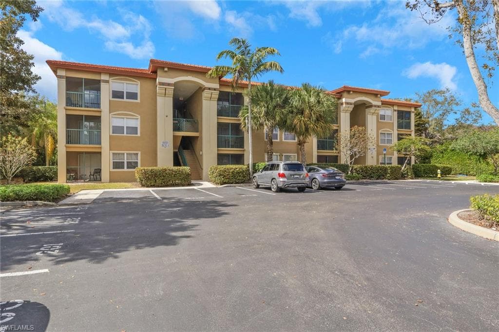 8851 Colonnades CT W 131-2