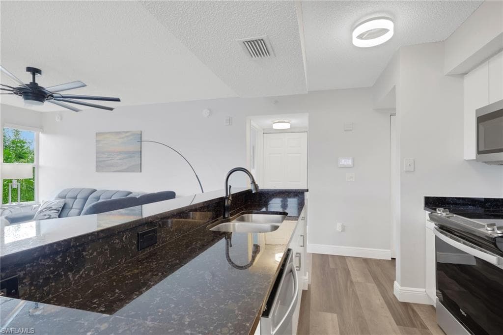 8851 Colonnades CT W 131-9