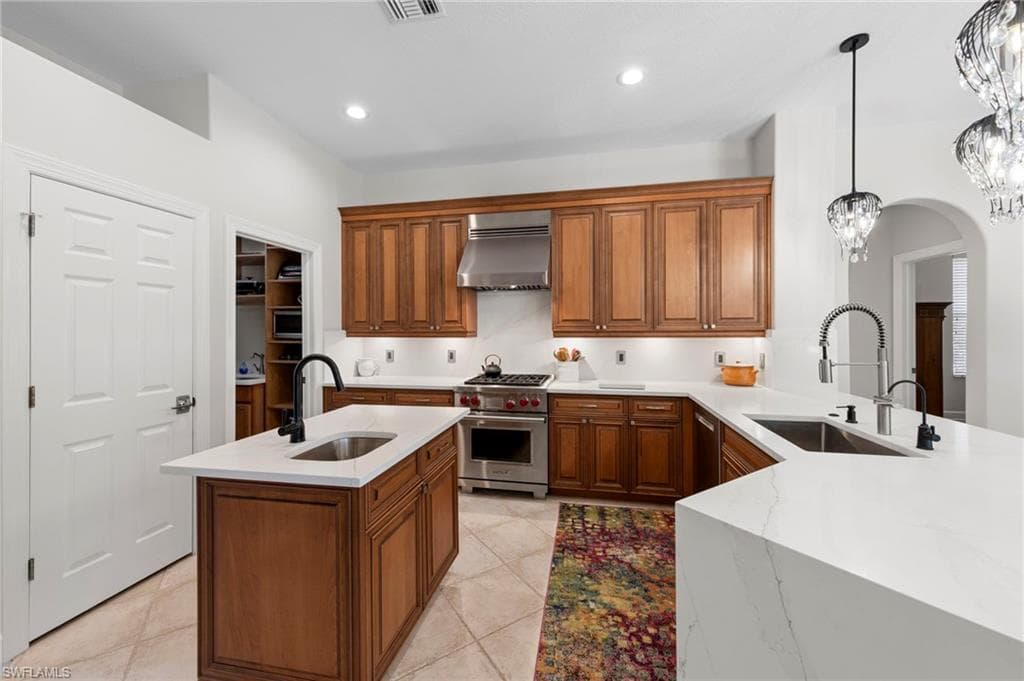 22043 Sycamore Grove-11