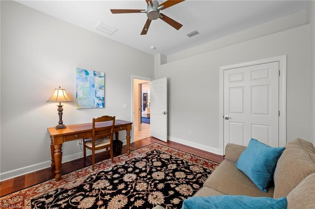 22043 Sycamore Grove-27