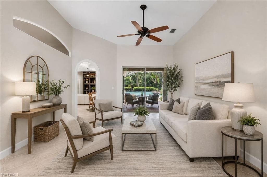 22043 Sycamore Grove-10