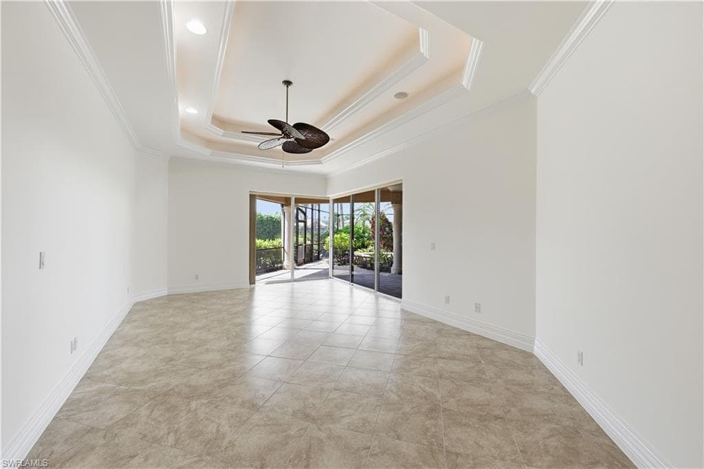 1687 Persimmon DR-28