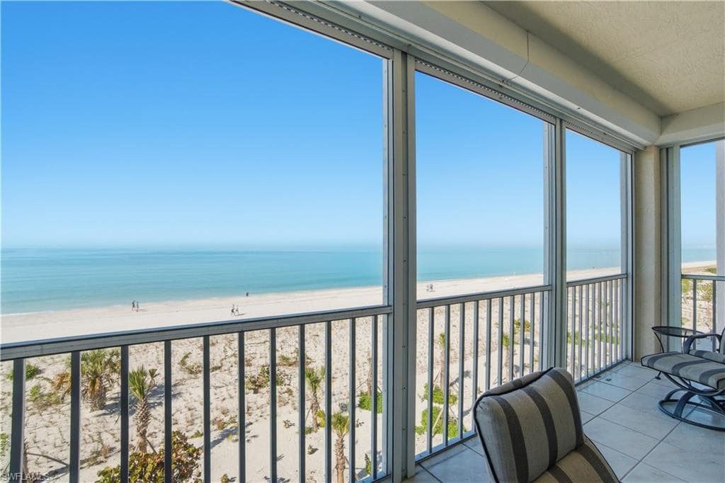267 Barefoot Beach BLVD # 305, BONITA SPRINGS FL 34134-1