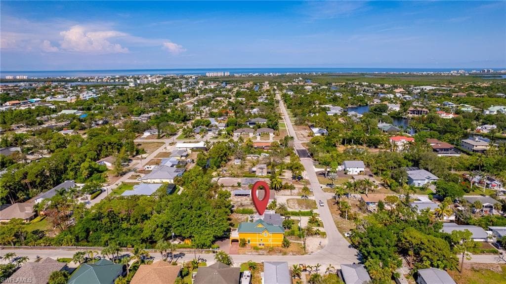 4011 Tarpon AVE-38