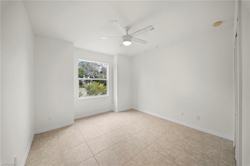 4011 Tarpon AVE-14