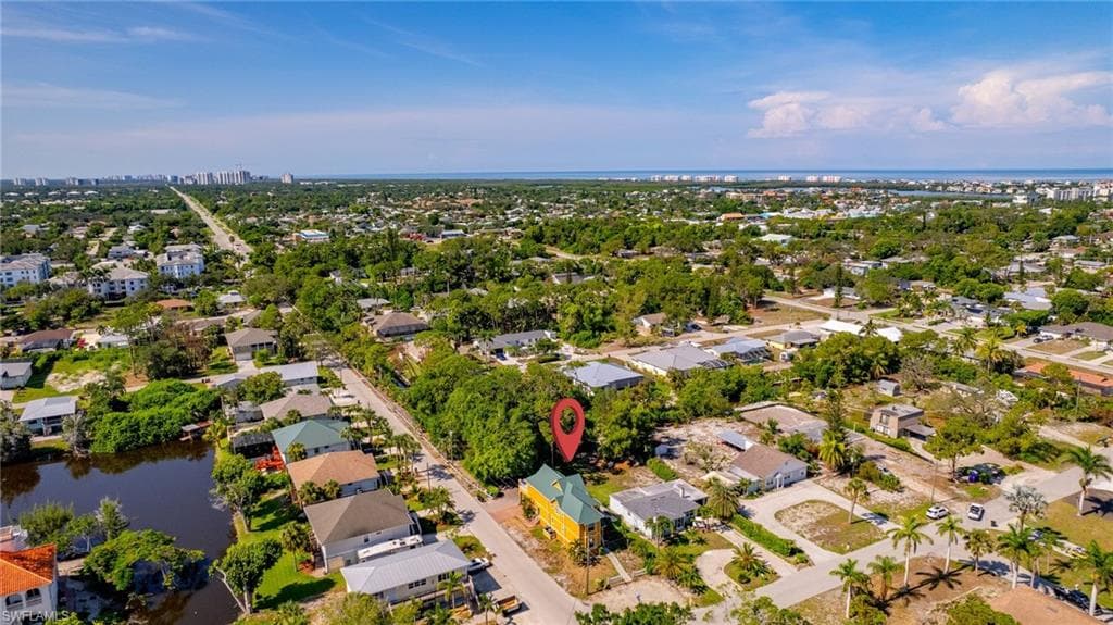 4011 Tarpon AVE-36