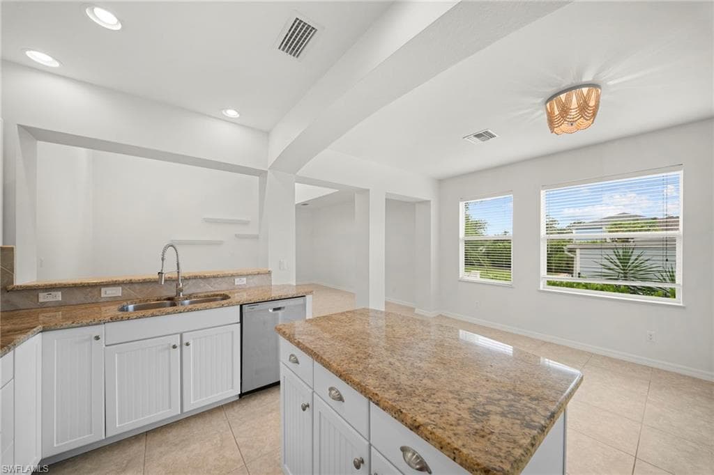 4011 Tarpon AVE-7