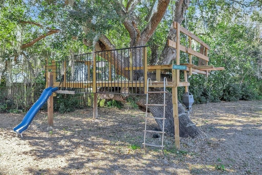 3576 SE Montgomery CIR, ARCADIA FL 34266-2