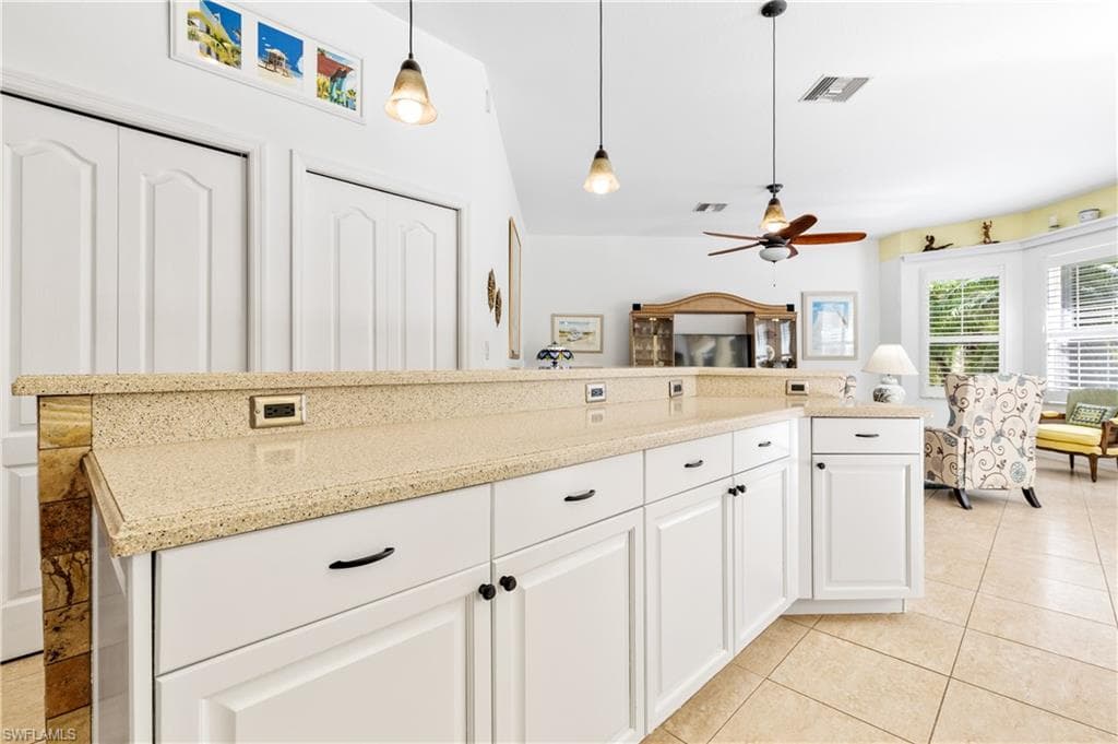 12426 Pebble Stone CT, FORT MYERS FL 33913-14