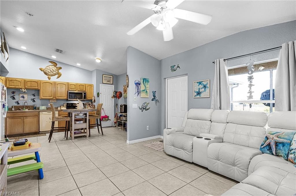 4409 & 4411 22nd ST SW-3