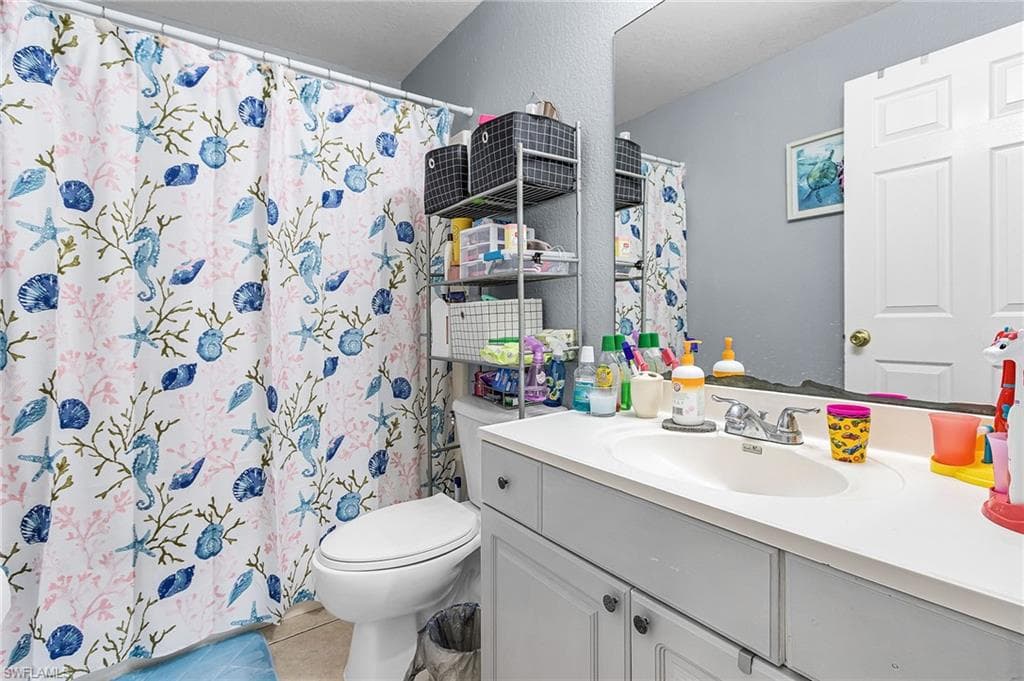 4409 & 4411 22nd ST SW-7
