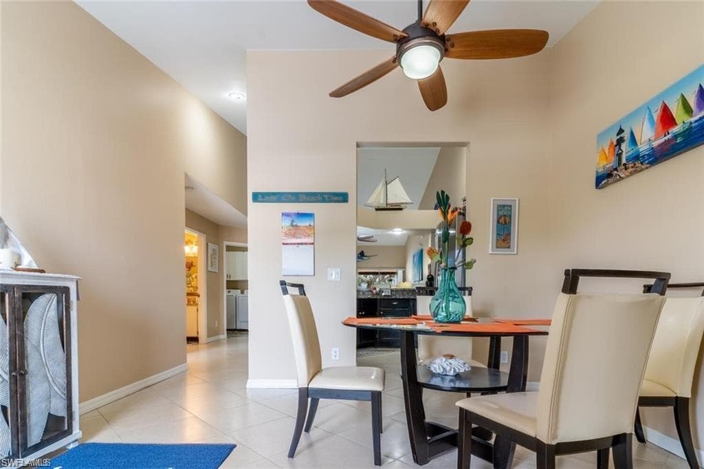 760 Wiggins Lake DR # 205, NAPLES FL 34110-7