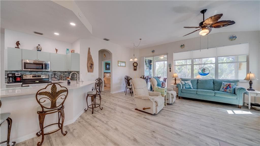 3181 Matecumbe Key RD # 4, PUNTA GORDA FL 33955-3