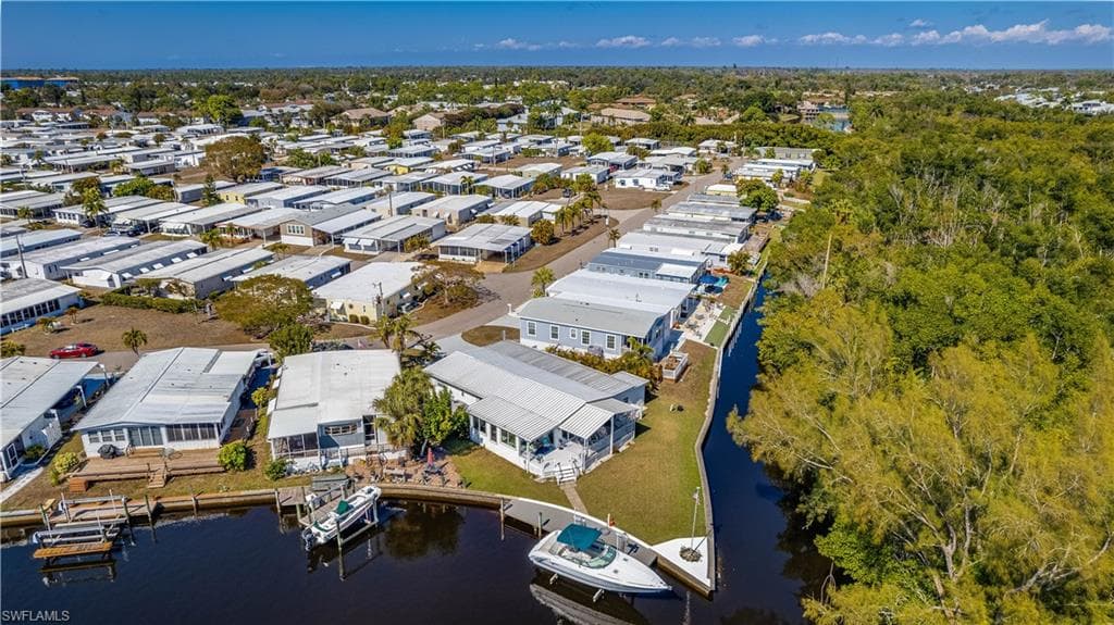 14641 Paul Revere LOOP, NORTH FORT MYERS FL 33917-26