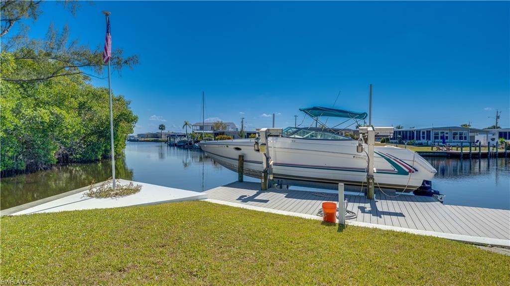 14641 Paul Revere LOOP, NORTH FORT MYERS FL 33917-4